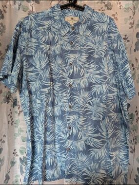 Men's Blue Tropical Print Casual Button-Down Shirt